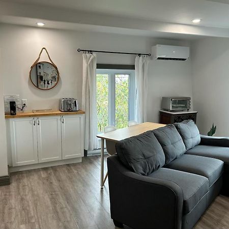 Petite Plaisance Appartements La Malbaie Esterno foto